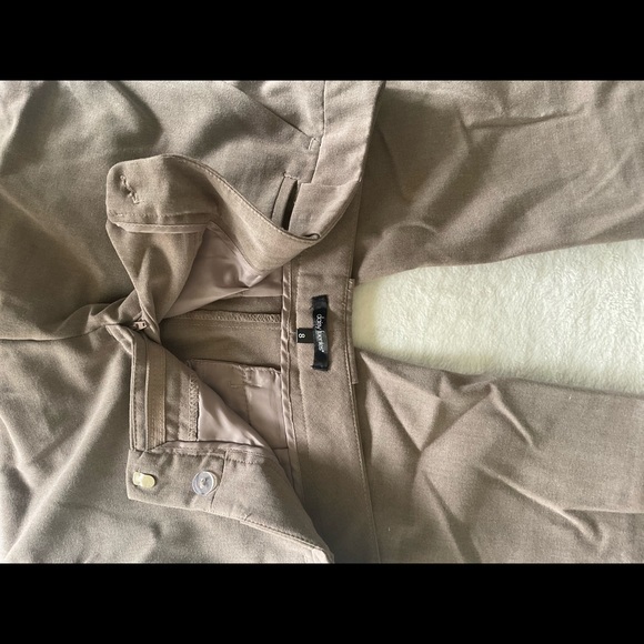 Daisy Fuentes Khaki Pants Size 8 - Picture 2 of 5